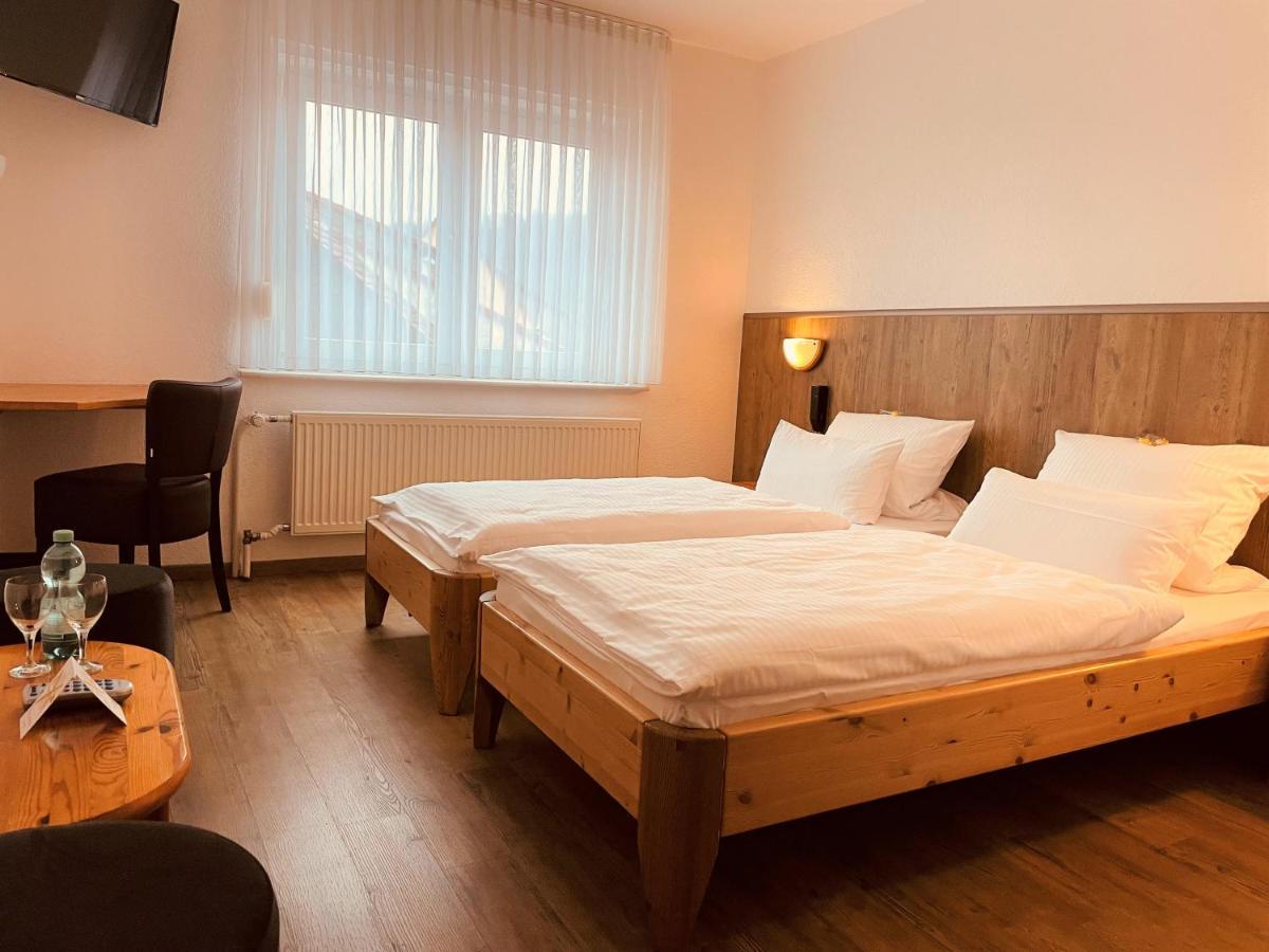 Hotel Orthwein -Kostenfreie Parkplaetze- Cölbe Zewnętrze zdjęcie