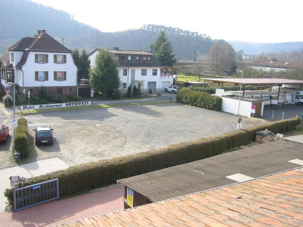 Hotel Orthwein -Kostenfreie Parkplaetze- Cölbe Zewnętrze zdjęcie