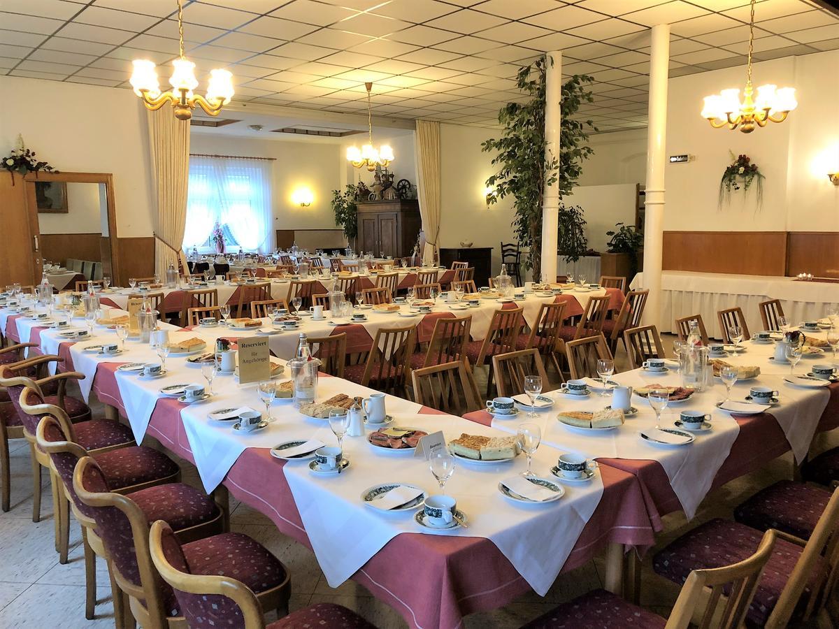 Hotel Orthwein -Kostenfreie Parkplaetze- Cölbe Zewnętrze zdjęcie